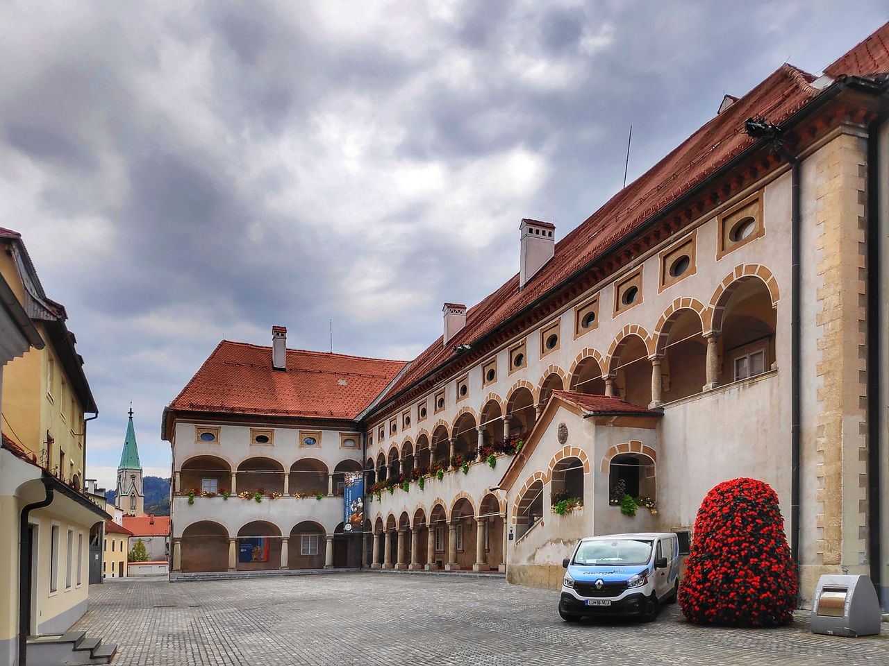 File:Celje Regional Museum 2020 the Old Counts' Mansion Photo Petar Milosevic.jpg