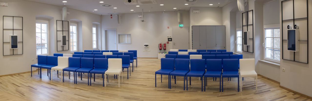 File:Mediadom Pyrhani 2015 Conference and event space Photo Ivica Cendak.jpg
