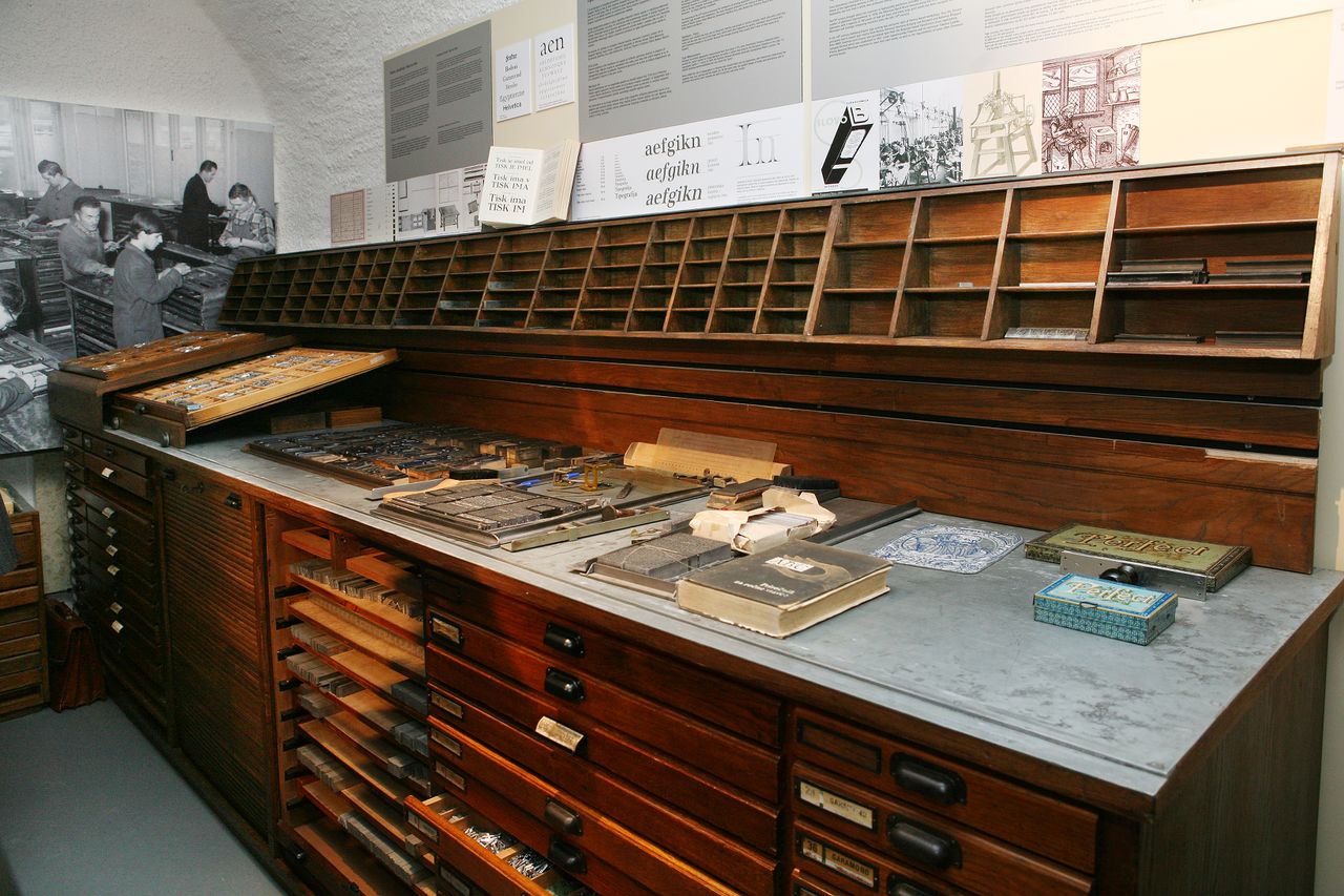 File:Technical Museum of Slovenia 2006 permanent exhibition Photo Saso Kovacic.jpg