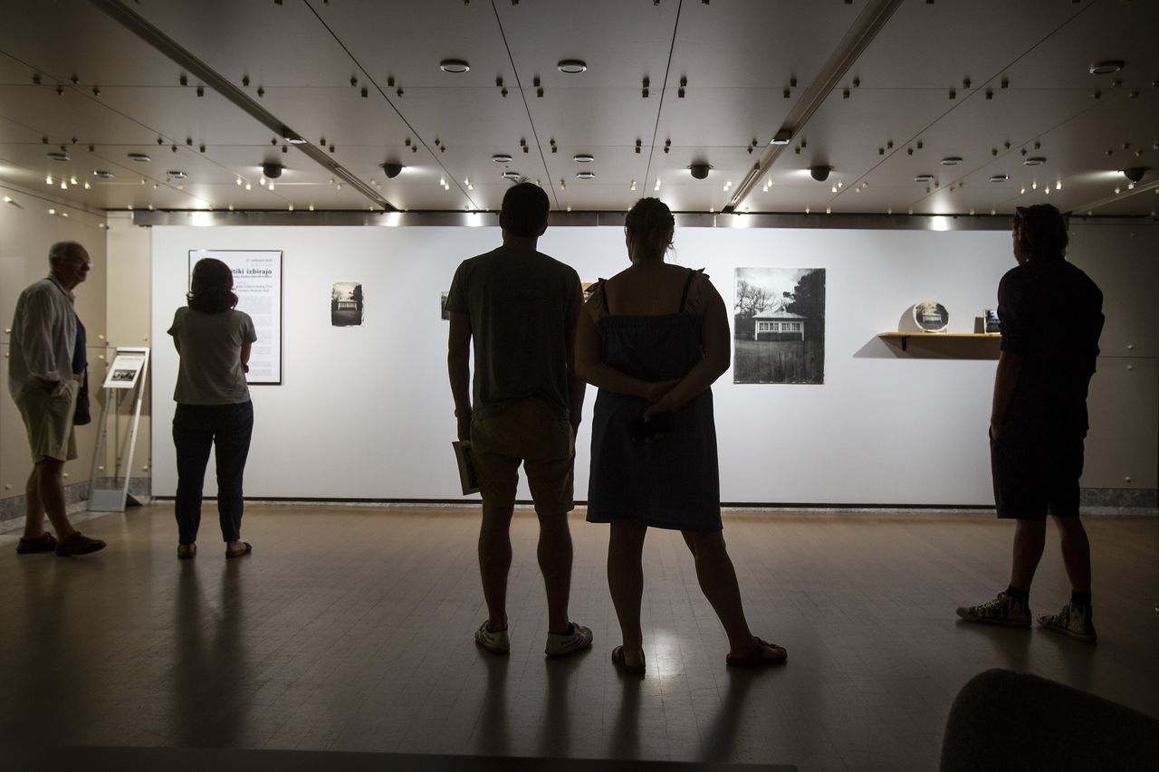 File:Cankarjev dom Cultural and Congress Centre 2018 Photonic Wall Photo Matjaz Rust.jpg