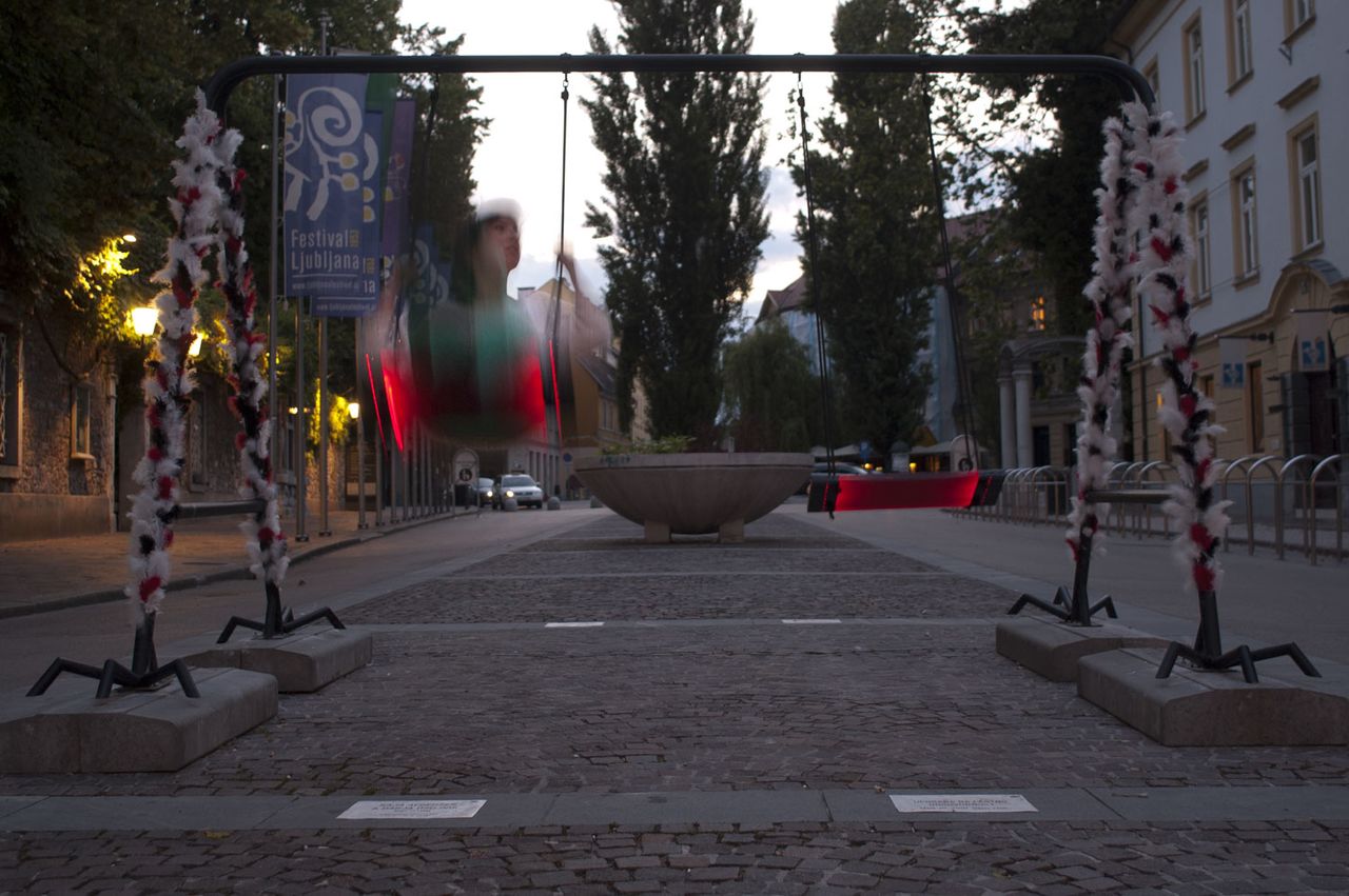File:Lighting Guerrilla 2012 Avbersek and Osojnik Sajn’n’flaj.jpg