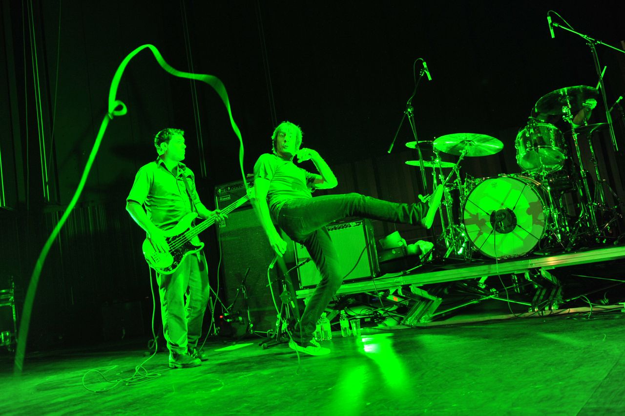 File:Kino Siska Centre for Urban Culture 2009 Mudhoney concert Photo Matej Leskovsek.jpg