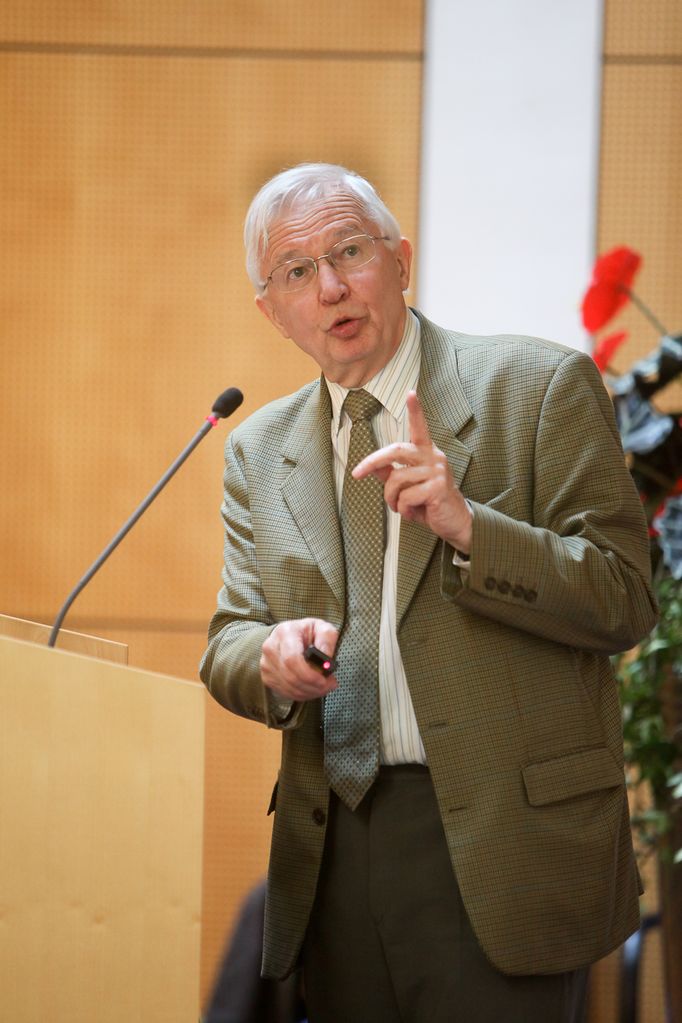 File:French Cultural Institute Charles Nodier 2012 lecture by Jean-Marie Lehn.jpg