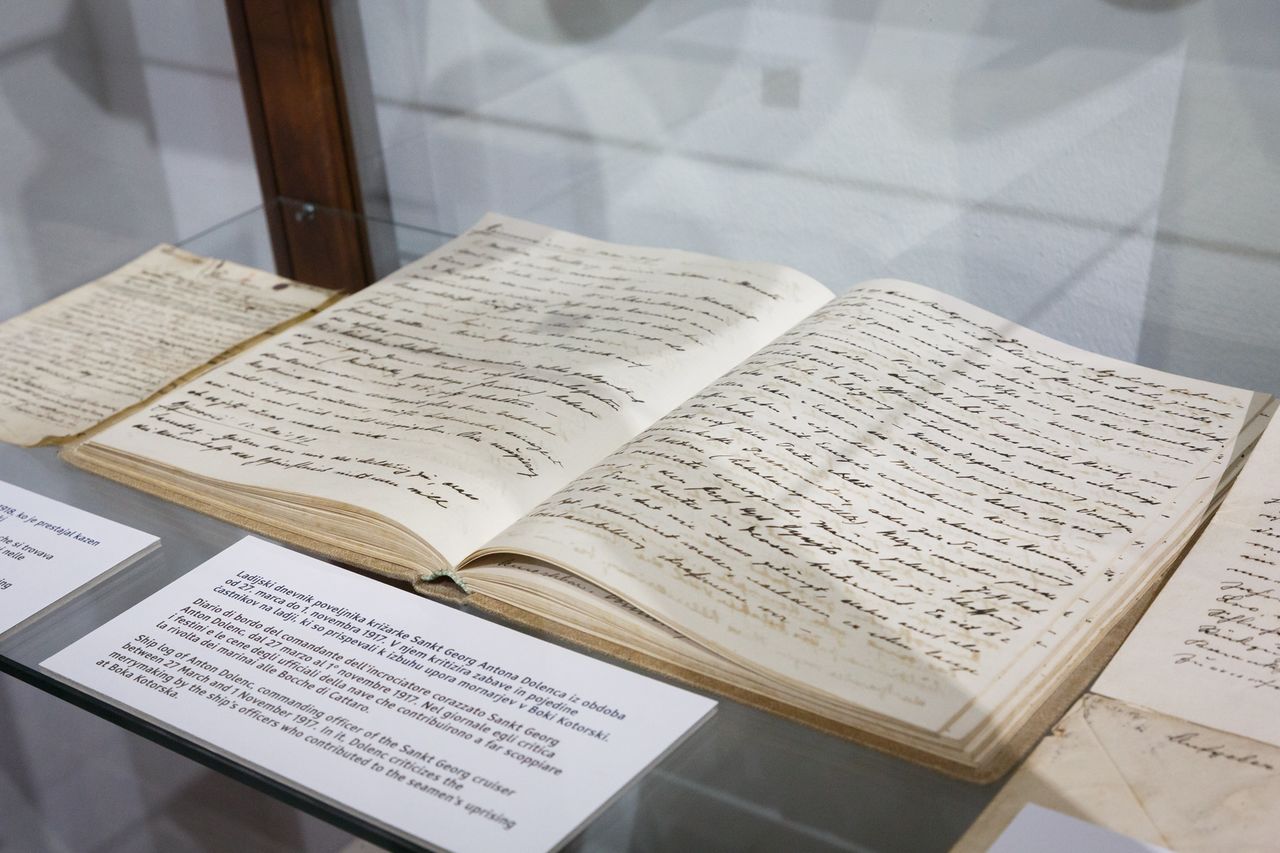 File:Sergej Masera Maritime Museum 2020 Ship log Photo Kaja Brezocnik.jpg