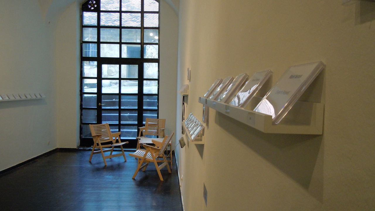 File:Skuc Gallery 2011 Radio arts space 1.jpg