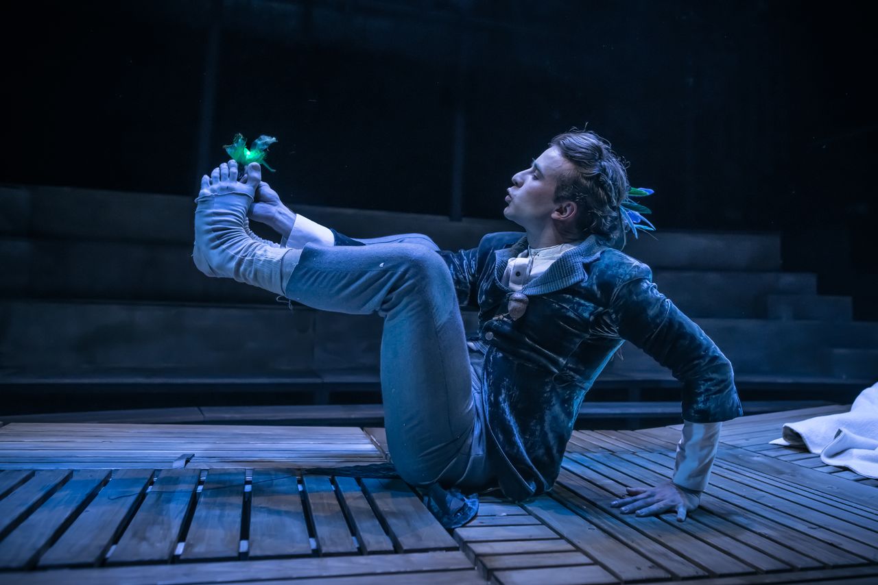 File:Ljubljana Puppet Theatre 2016 Peter Pan Photo Urska Boljkovac.jpg