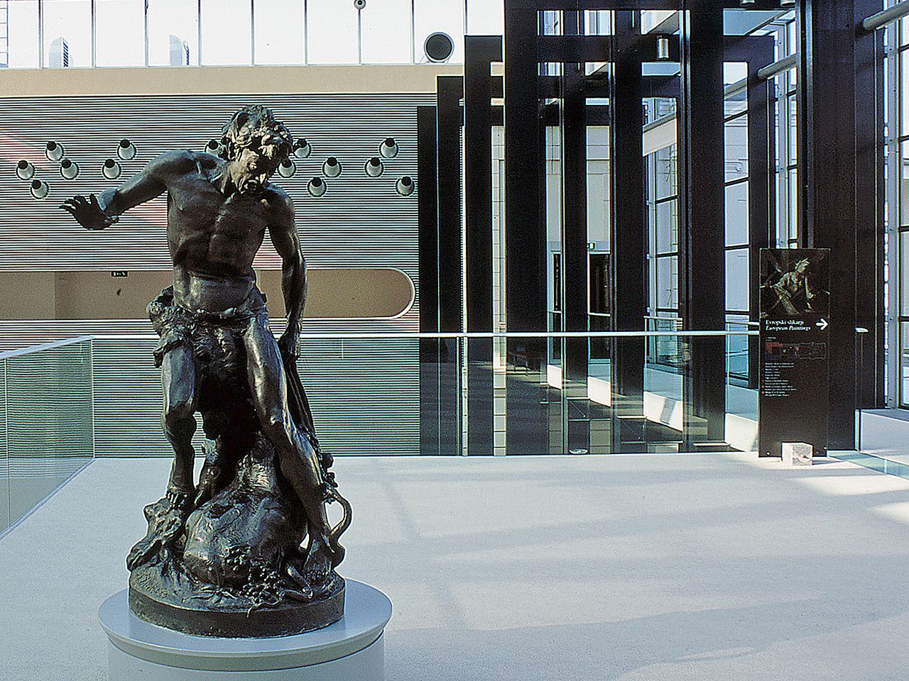 File:National Gallery of Slovenia 2008 entrance hall Photo Janko Dermastja.jpg