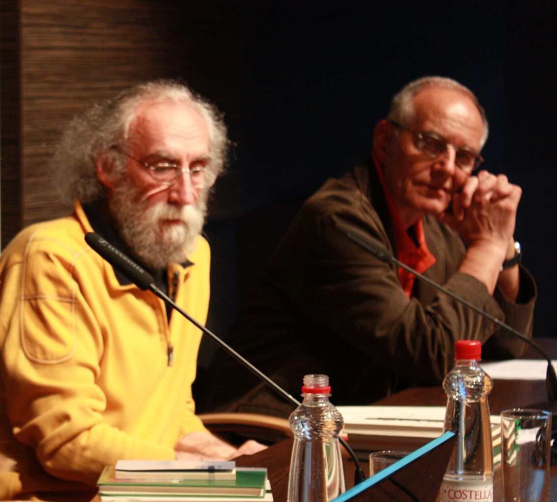 File:Vilenica International Literary Awards Osti Vilikovsky.jpg