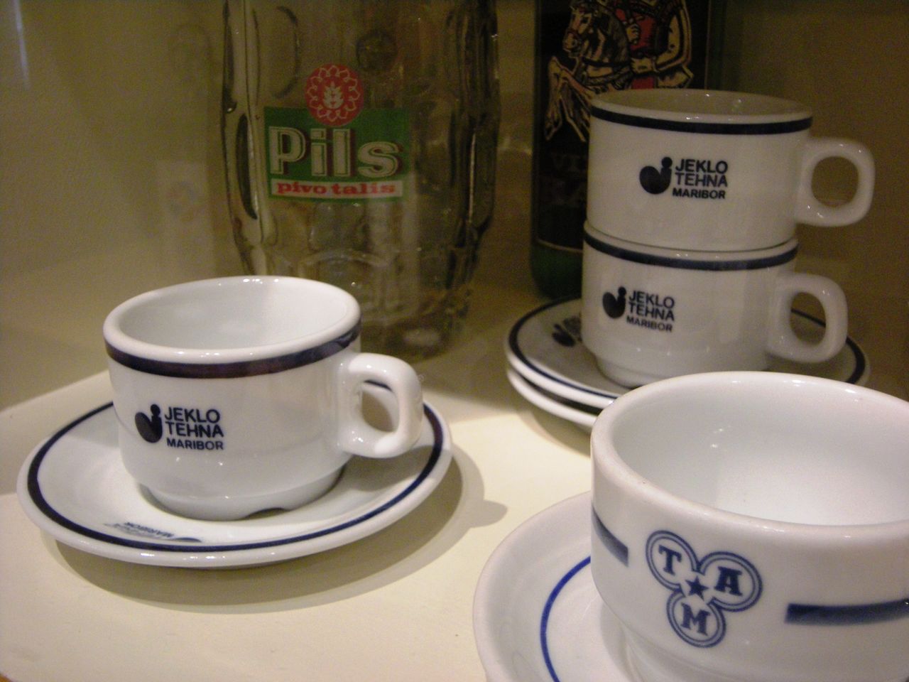 File:Maribor National Liberation Museum 2011 Coffee cups.jpg