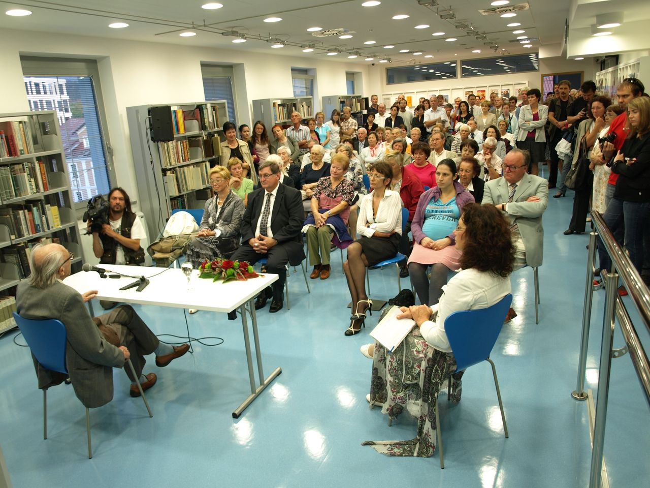 File:Beno Zupancic Library Postojna 2009 Boris Pahor Photo Uros Mlinar.jpg