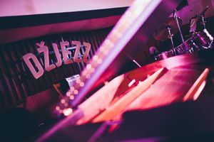 <!--LINK'" 0:464-->, 2014