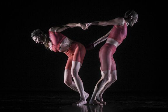 The performance “human:tissue” (Anamaria Bagarič and Tajda Podobnik, produced by Dance Theatre Ljubljana) at Na knap Festival, 2025. Photo: Žiga Koritnik