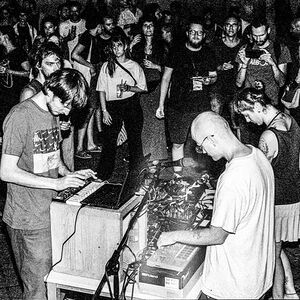 The group Frau Zwei performing at Nindri Indri Festival, 2023. Photo: Rene Ketiš