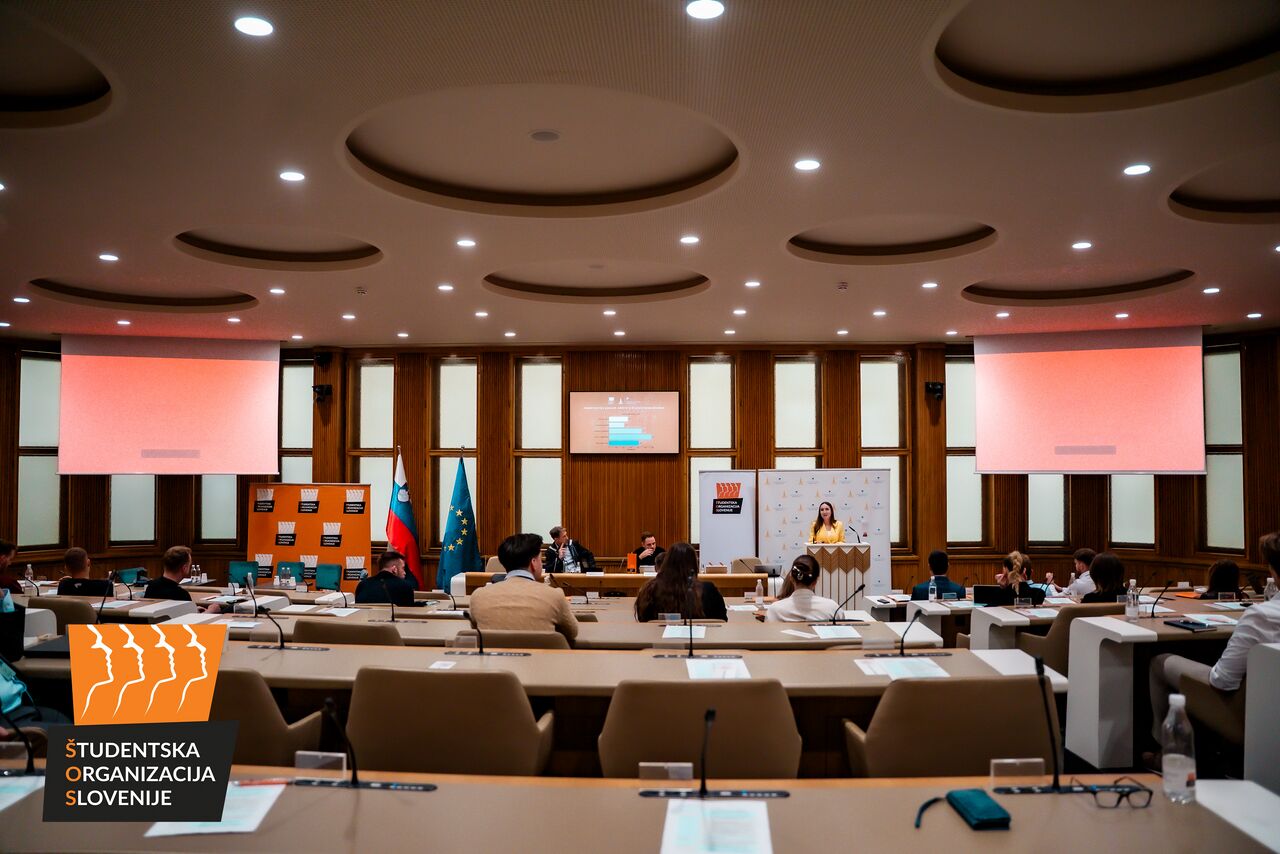 A discussion on the situation of students in Slovenia, 2025.