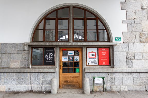 DobraVaga is an exhibition and project space, a sales gallery and an open studio of various art languages, styles and contents.