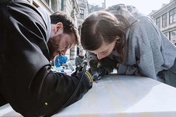 The artwork UNFOLDING as part of the project BITE of Art, 2023.