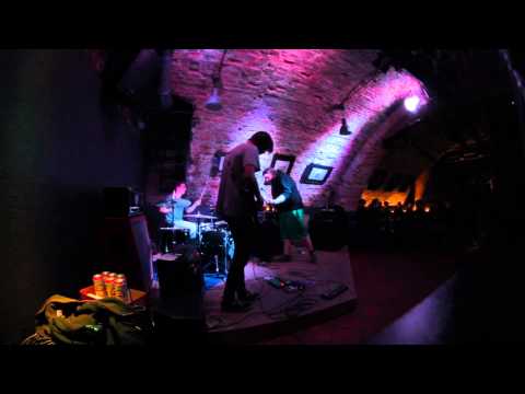 Inhibis @Kolnkišta, Ptuj, 9. 5. 2015