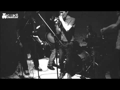 Leteči potepuhi live @ Baza 13